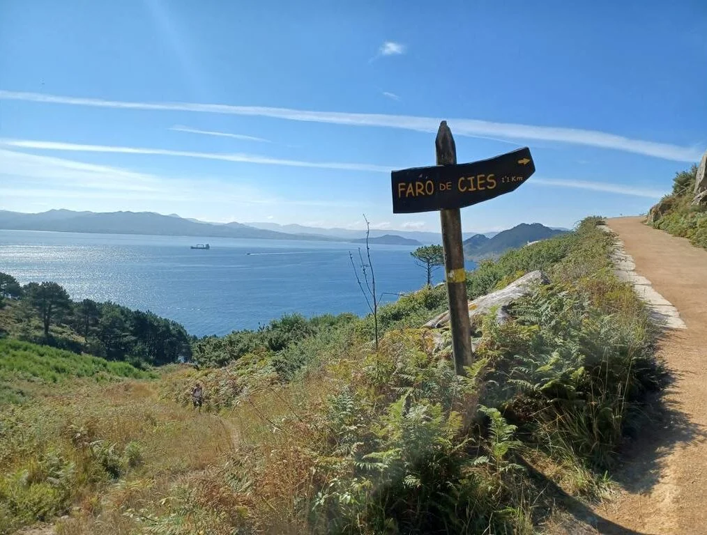 Ruta al Faro de Cíes